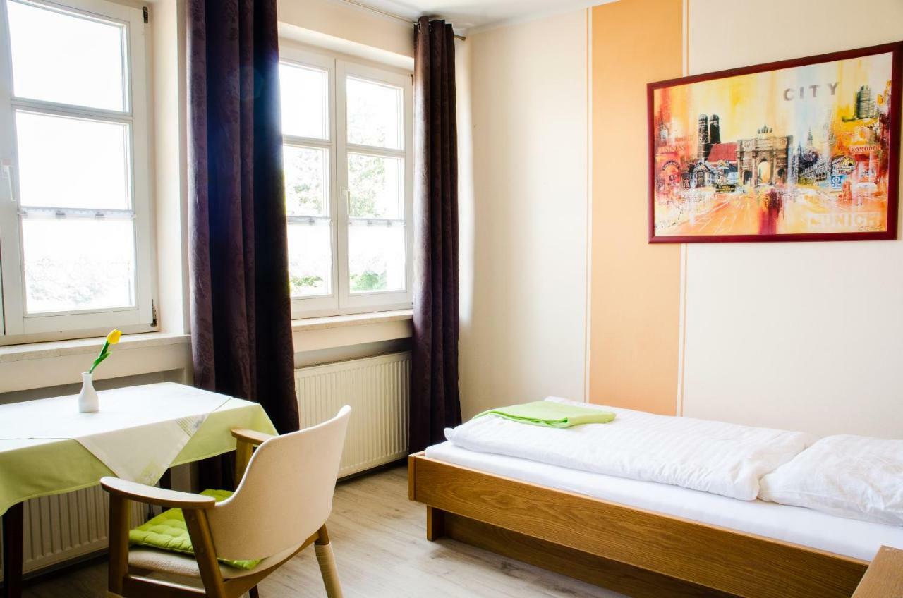 Wallfahrts-Gaststaette Heilbruennl ローディング エクステリア 写真